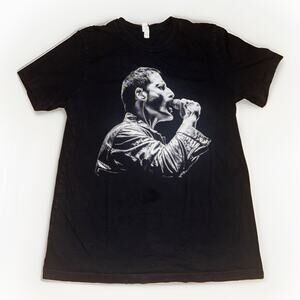 Queen Freddie Mercury T Shirt Large Black Portrait Concert Rock Band Graphic Tee